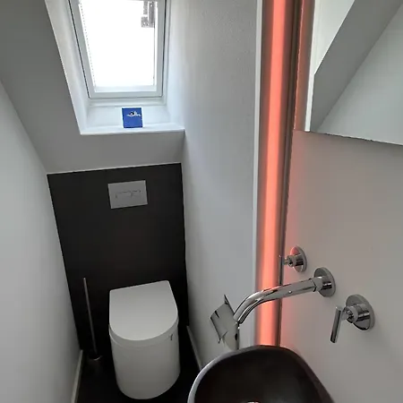 Rooftop Living Inkl Homeoffice Bis 4 Personen Apartment *