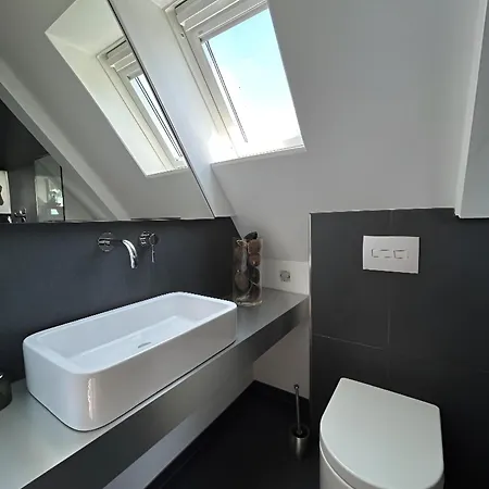 Rooftop Living Inkl Homeoffice Bis 4 Personen *