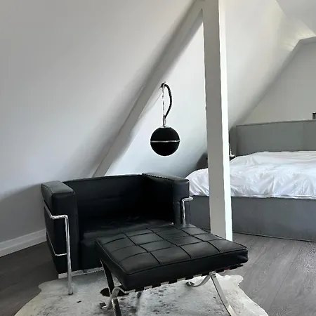 Rooftop Living Inkl Homeoffice Bis 4 Personen Apartamento Friedrichshafen